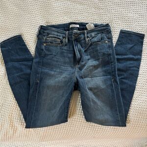 Good American Medium Blue Denim good leg Jean